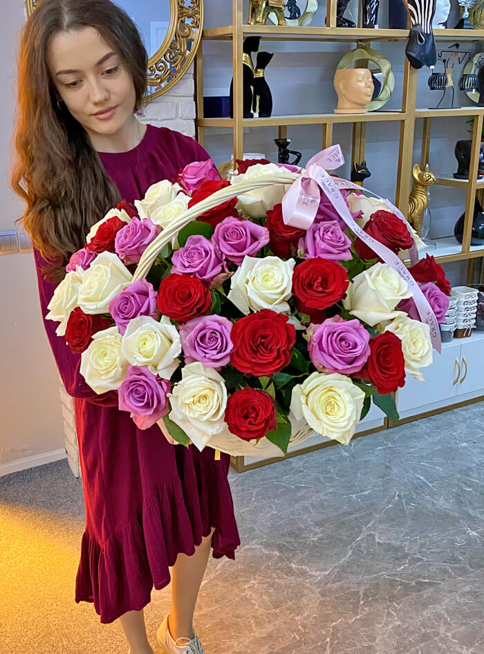 Корзина «ROSES»