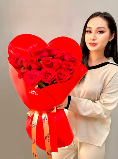 Букет-Валентинка 15 роз